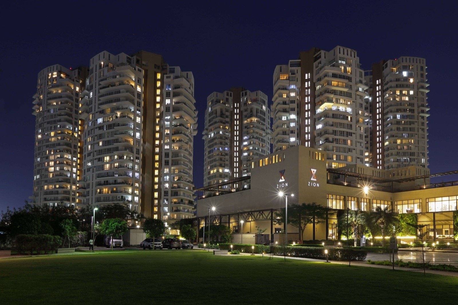 Pioneer Presidia Sector 62 Golf course Extension Road, Gurgaon
